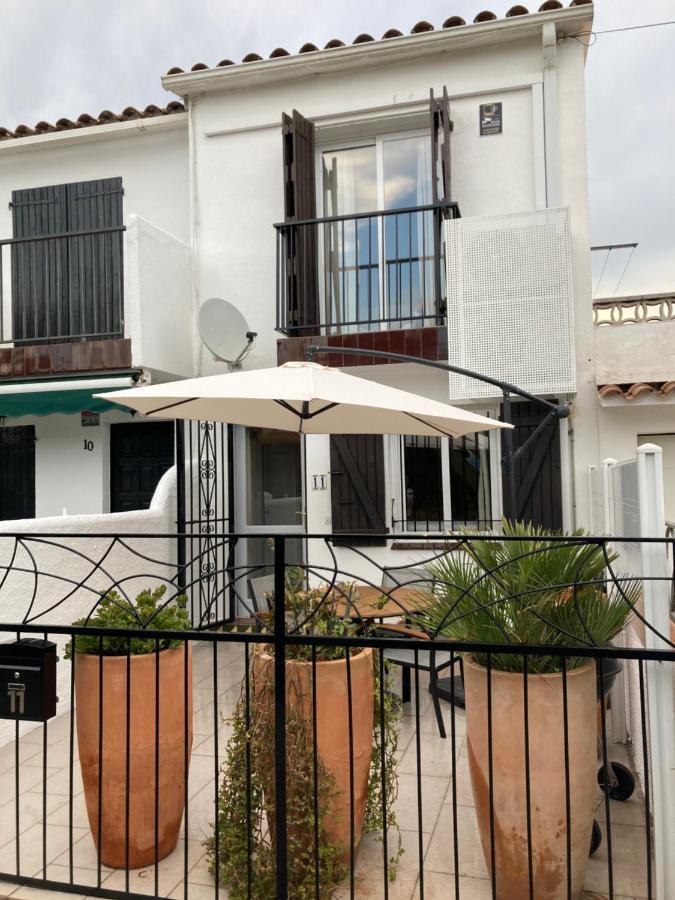Charmante Maison Coeur De Ville 650M Plage Емпуриабрава Екстериор снимка