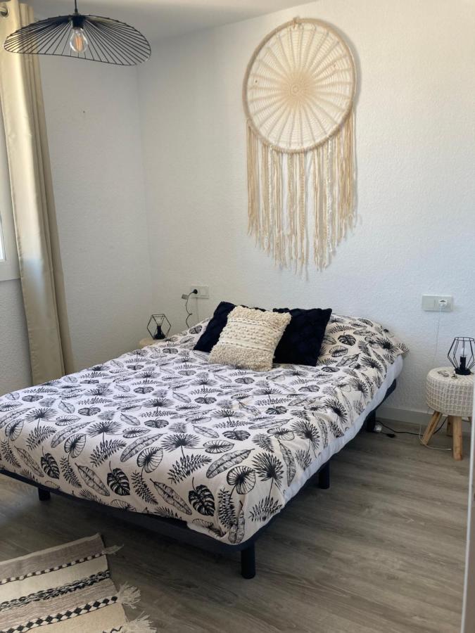 Charmante Maison Coeur De Ville 650M Plage Емпуриабрава Екстериор снимка